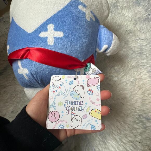 A mamegoma sushi chef plushie - Picture 4 of 5